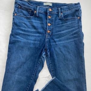 Madewell Jeans Blue 9" Mid Rise Skinny Button Fly Jeans size 31 Stretch Raw Hem